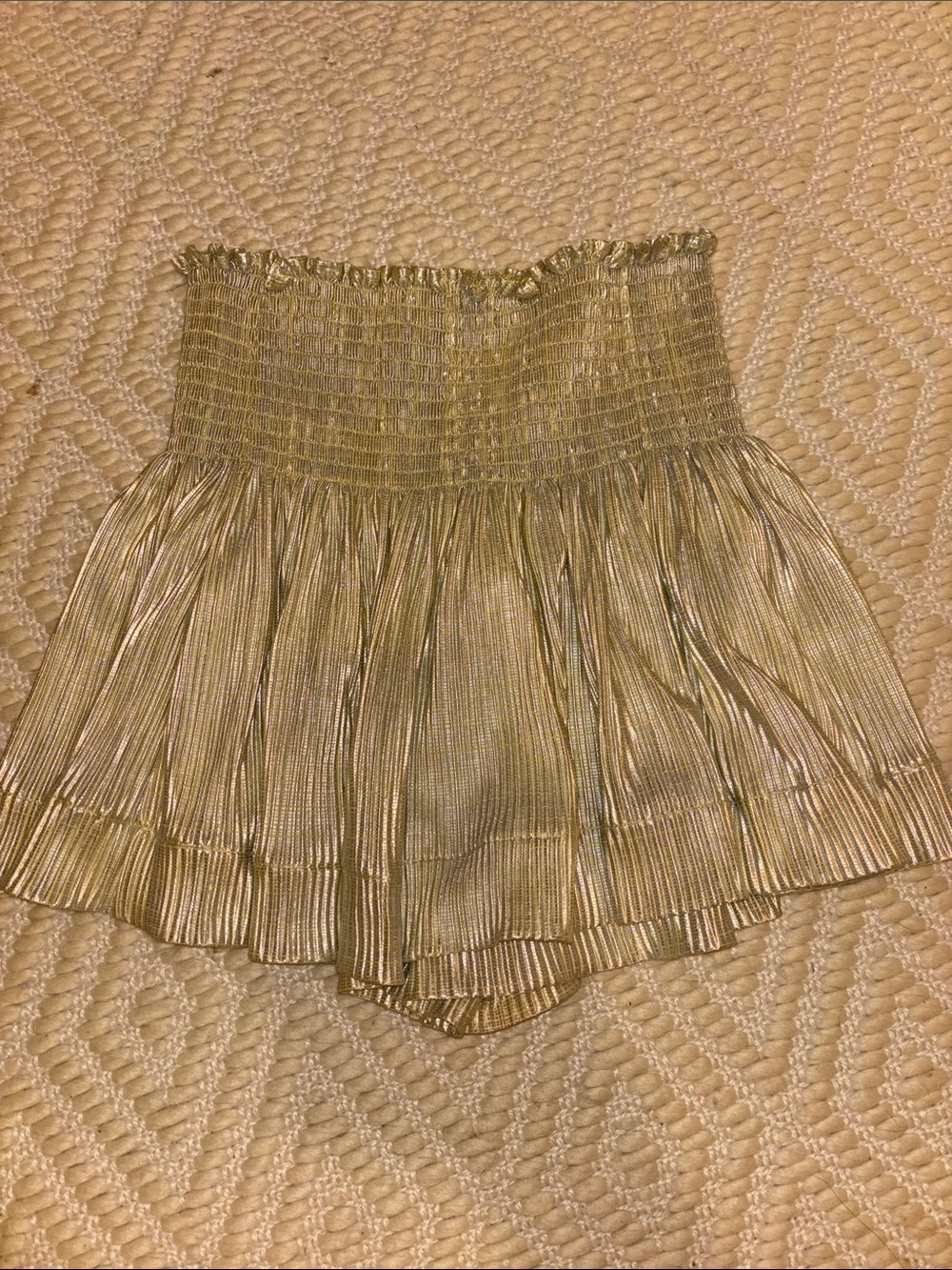 QUEEN OF SPARKLES Metallic Gold Pleated Mini Skirt